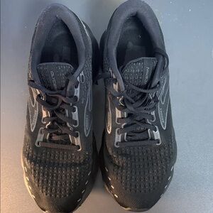 Brooks Black Athletic Shoes